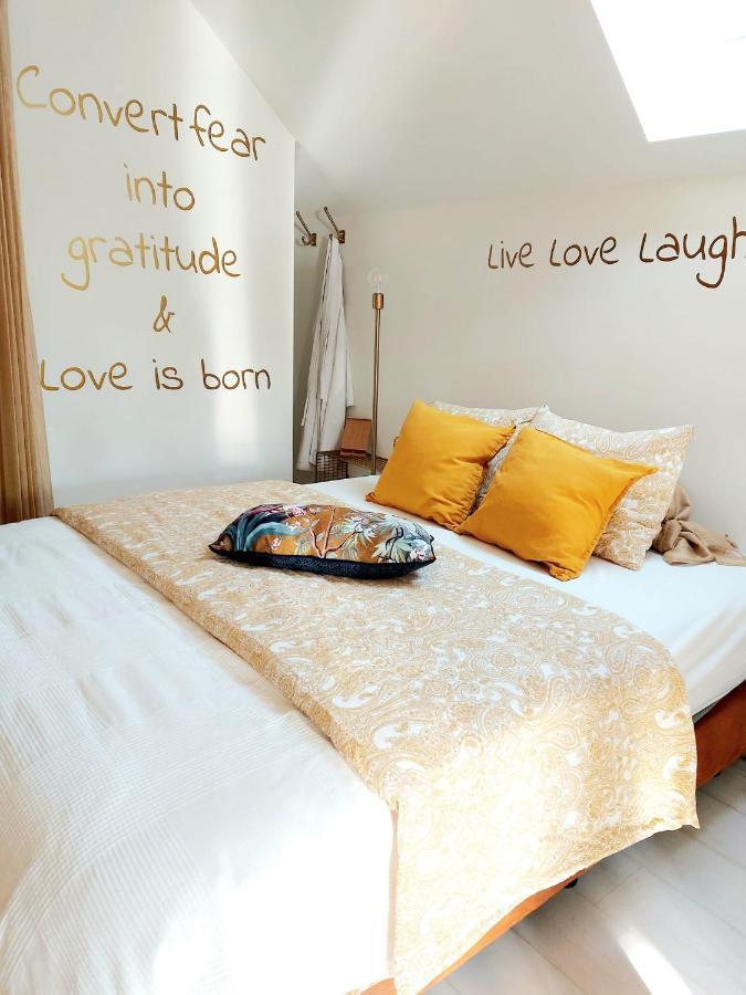 Bb Gold Bed & Breakfast
